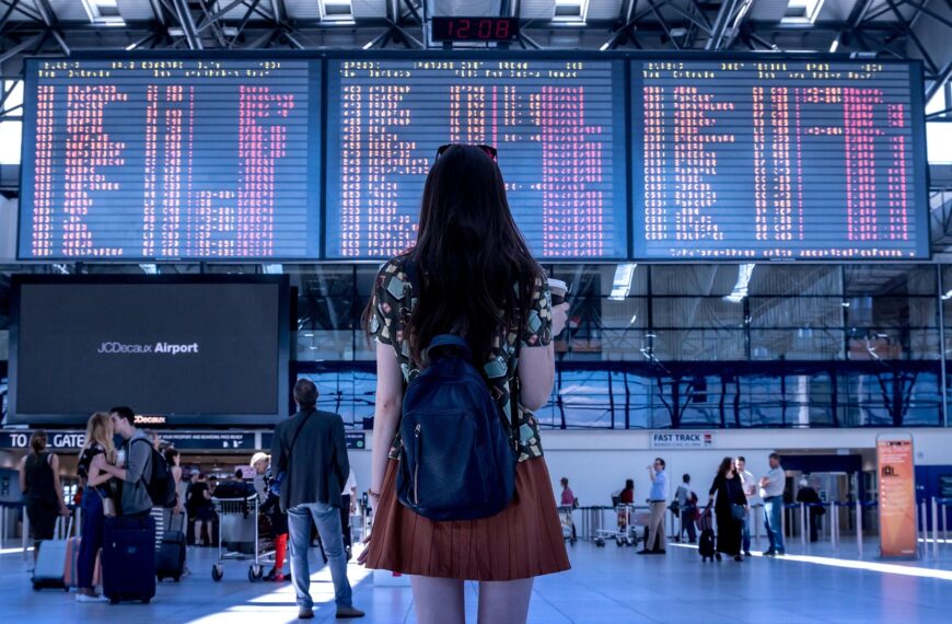airport, woman, flight, boarding, traveling, tourist, trip, departure, arrival, terminal, airport, airport, airport, airport, airport, flight, traveling